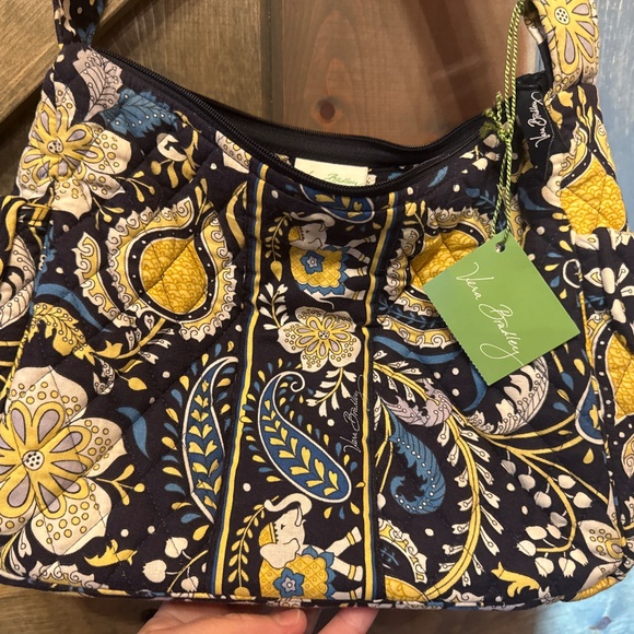 Vera Bradley on the go Ellie - Picture 6 of 6